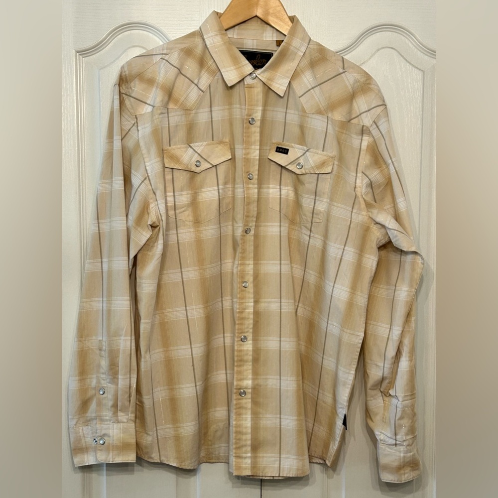 Howler Brothers men’s large pearl snap metallic thread button up